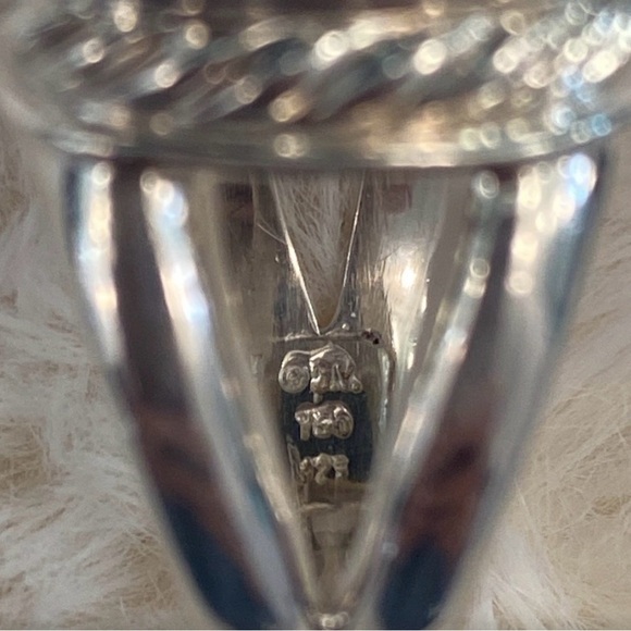 David Yurman Black onyx diamond & Silver Ring 18k Gold Accents size 8 - Picture 8 of 8